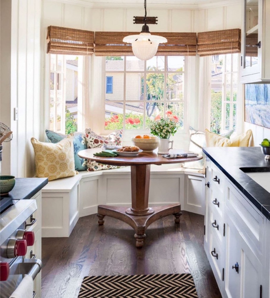 Эркерное окно п44т