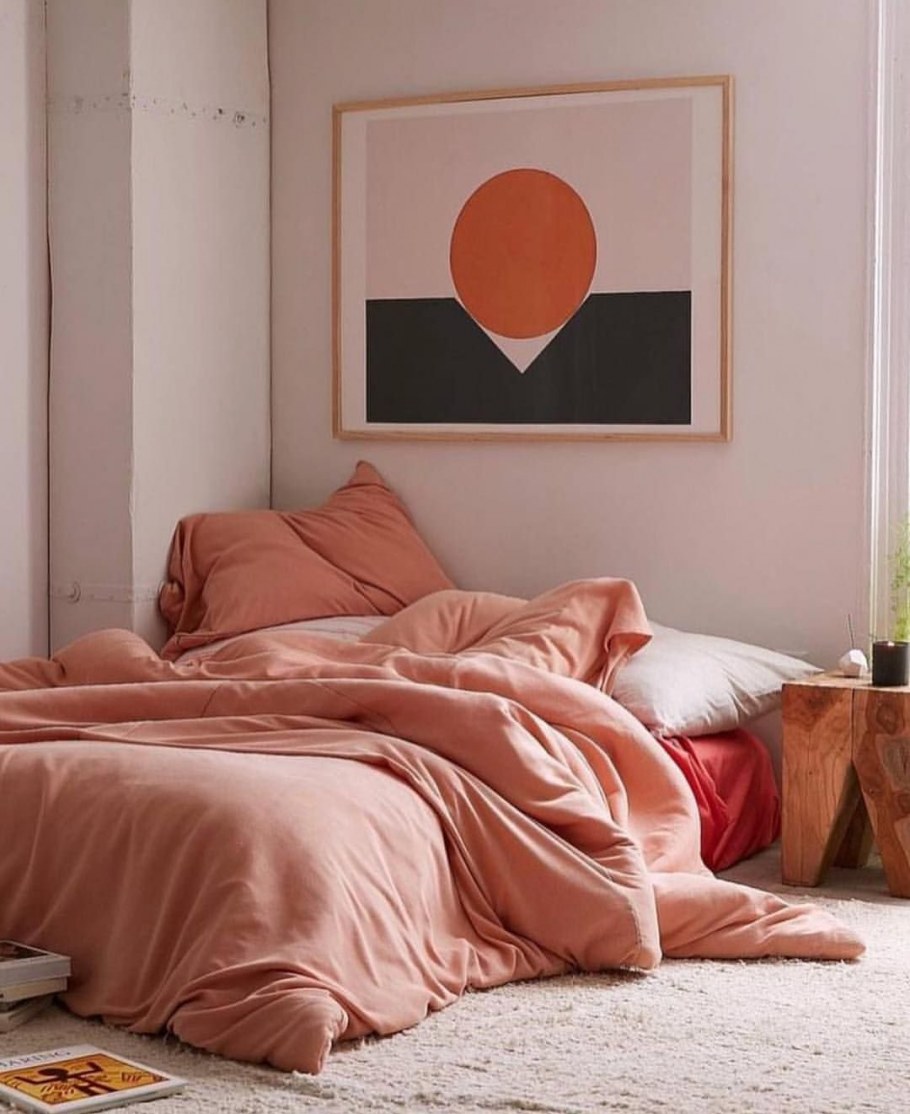 Персиковая спальня