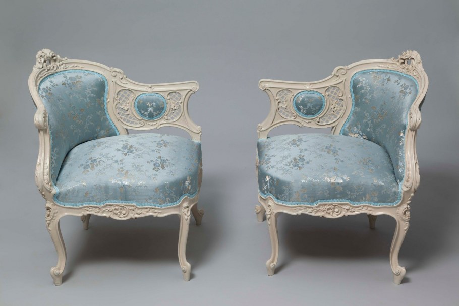 Мебель эпохи мпирэрмитаж