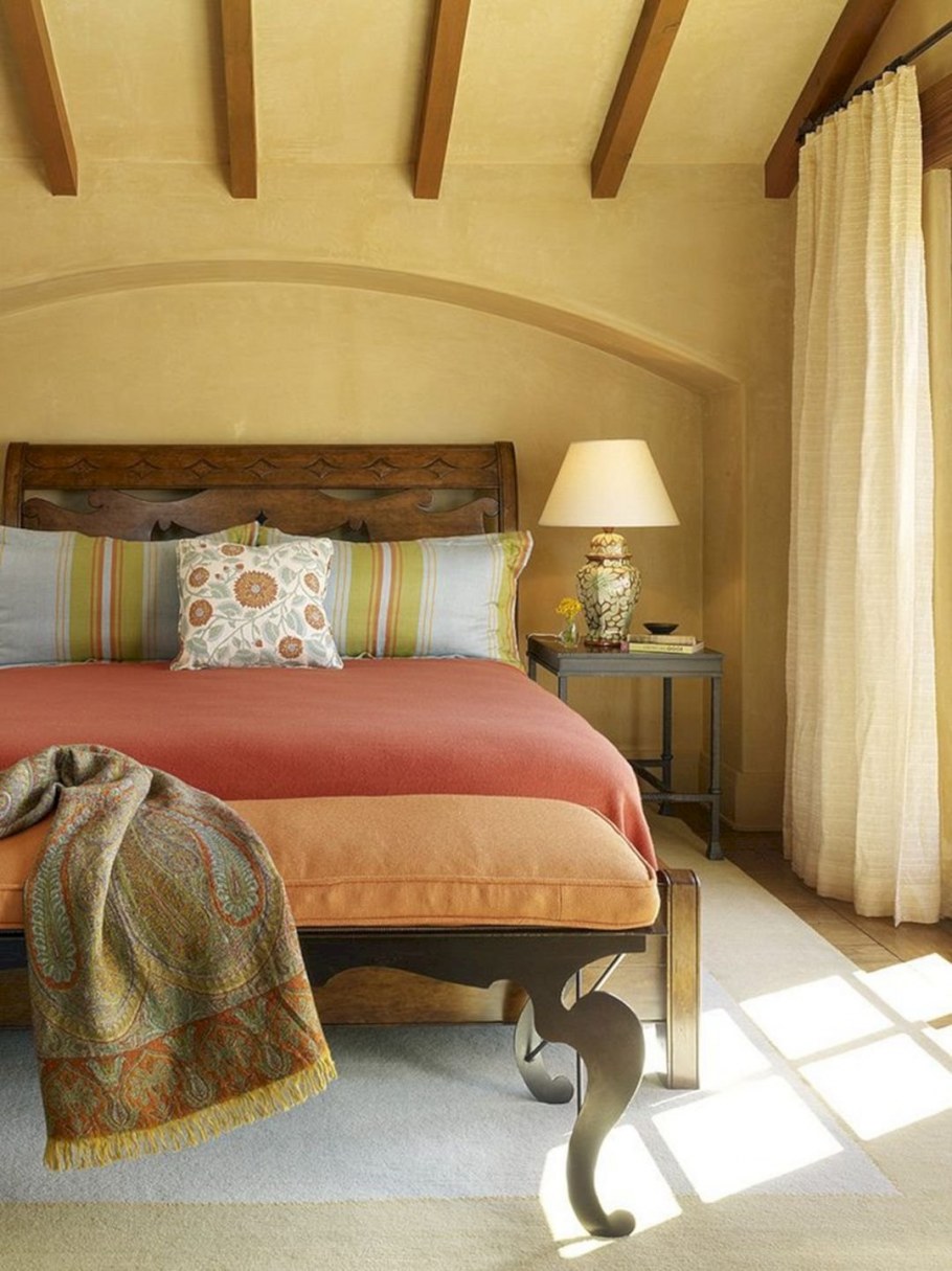 Спальня в средиземноморском стиле