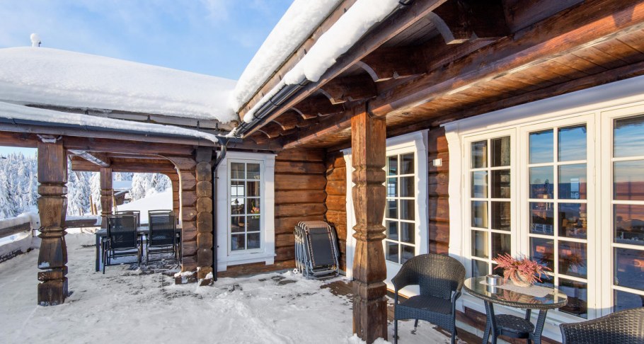 Дом из лафета лиственницы норвежский-двор.РФ