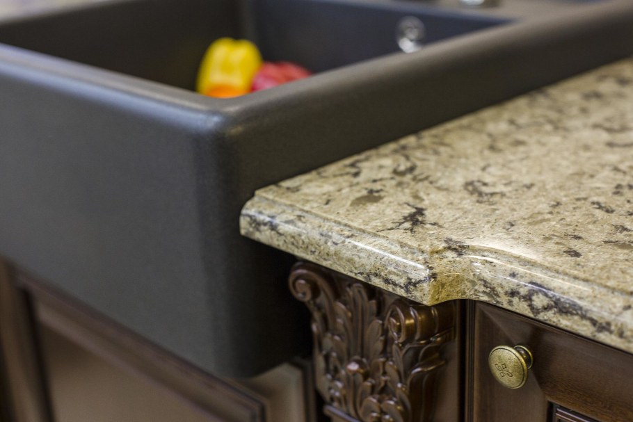 Кварцевый агломерат Gold t 654