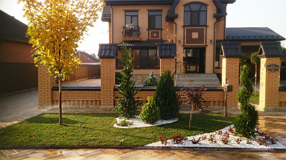 Ландшафт перед воротами