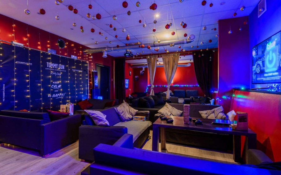 Чилаут зона в кафе