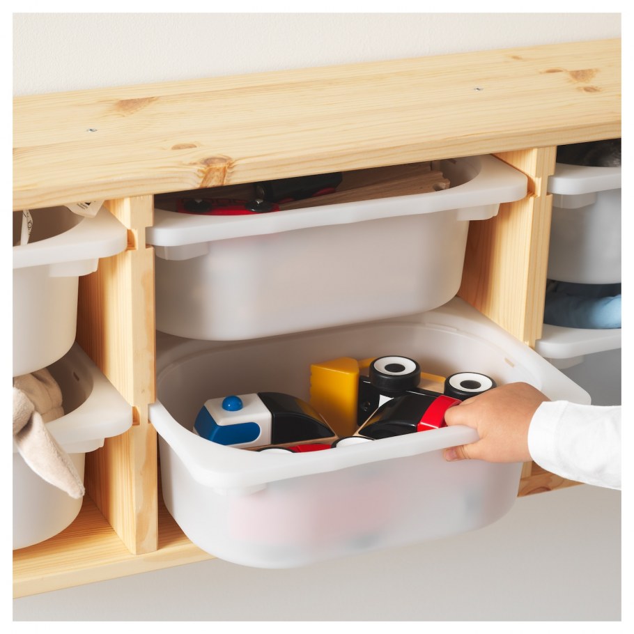 Икеа ТРУФАСТ настенный модуль