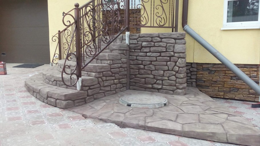 Крыльцо для бани из камня