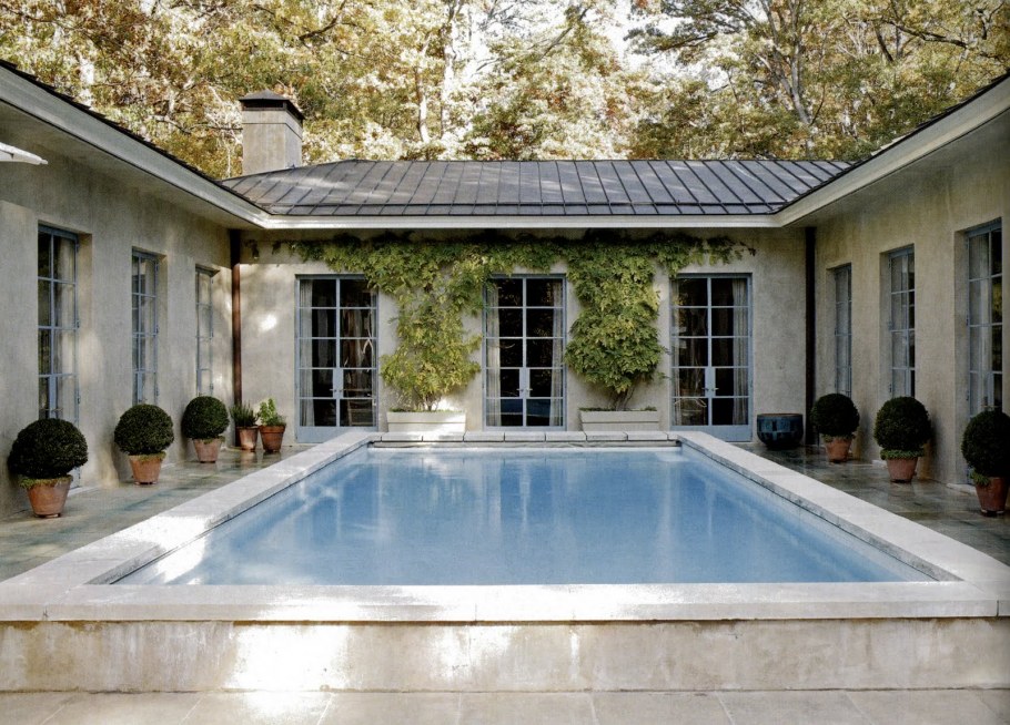 Одноэтажный дом с внутренним двориком