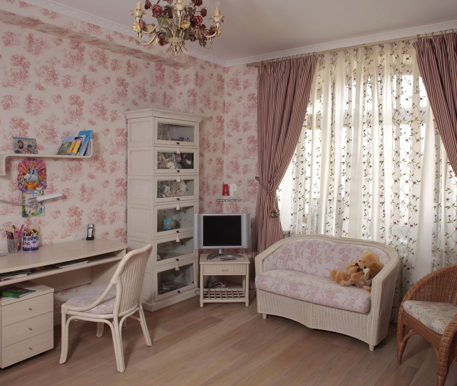 Шторы в комнату подростка девочки