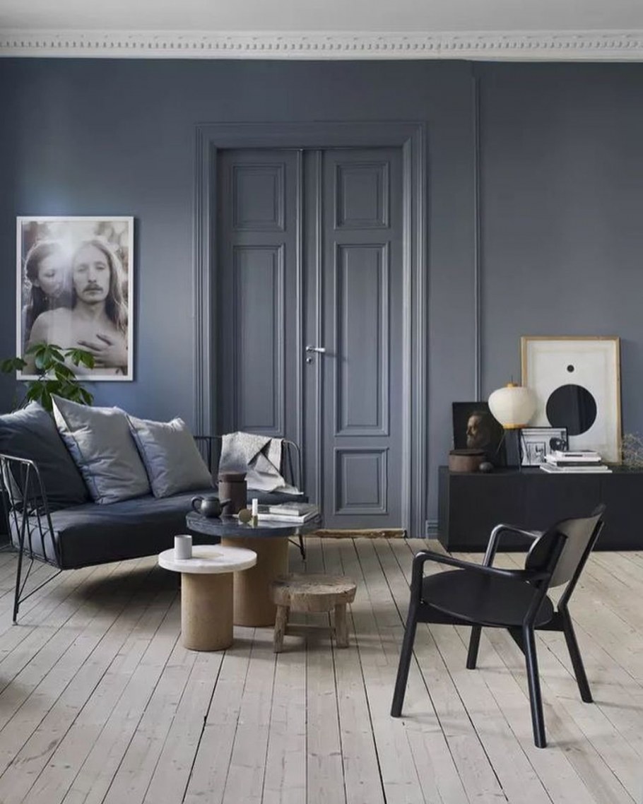 Пол под серые стены