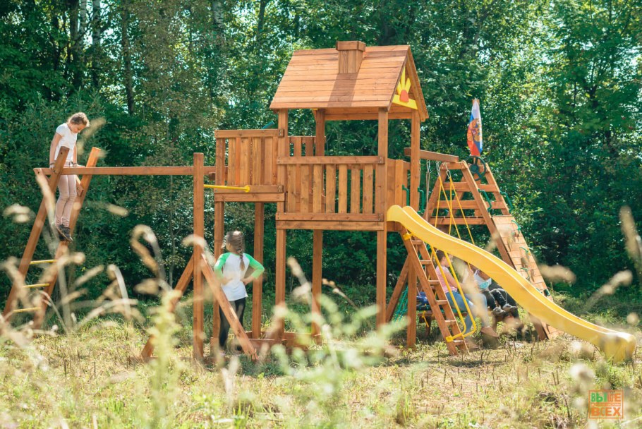 Спортивно-игровой комплекс выше всех победа Зарница