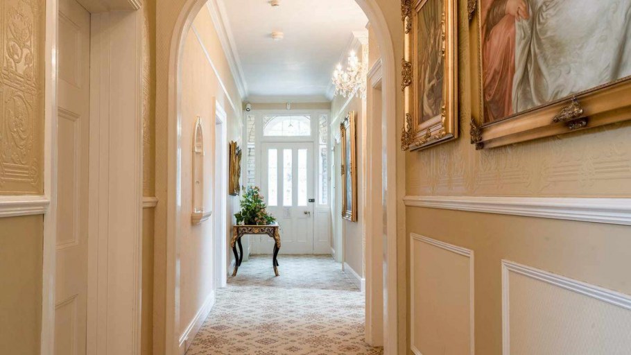 Готический стиль в интерьере