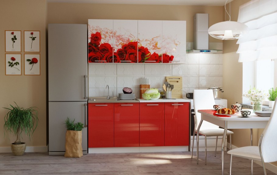 Кухонный гарнитур с розами на фасаде