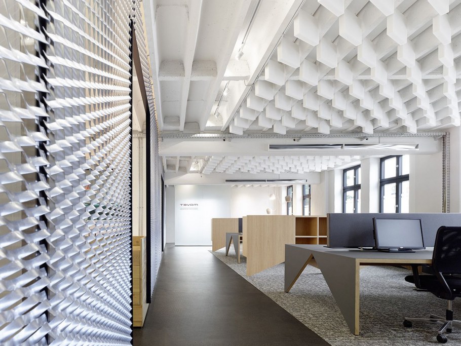 Офис в производственном помещении