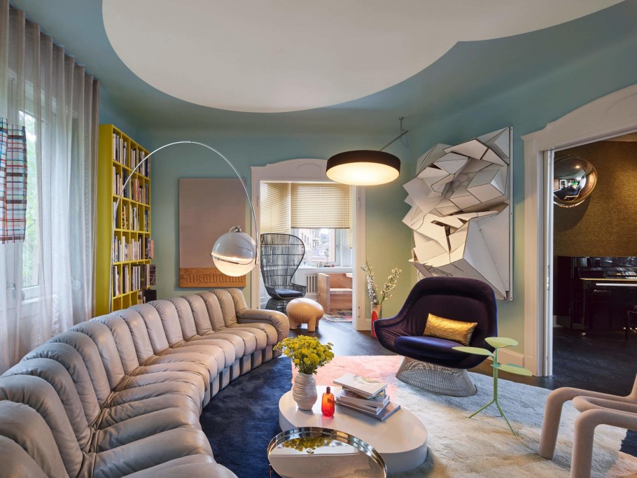 Городской интерьер