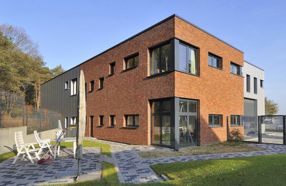 Фасад в стиле лофт