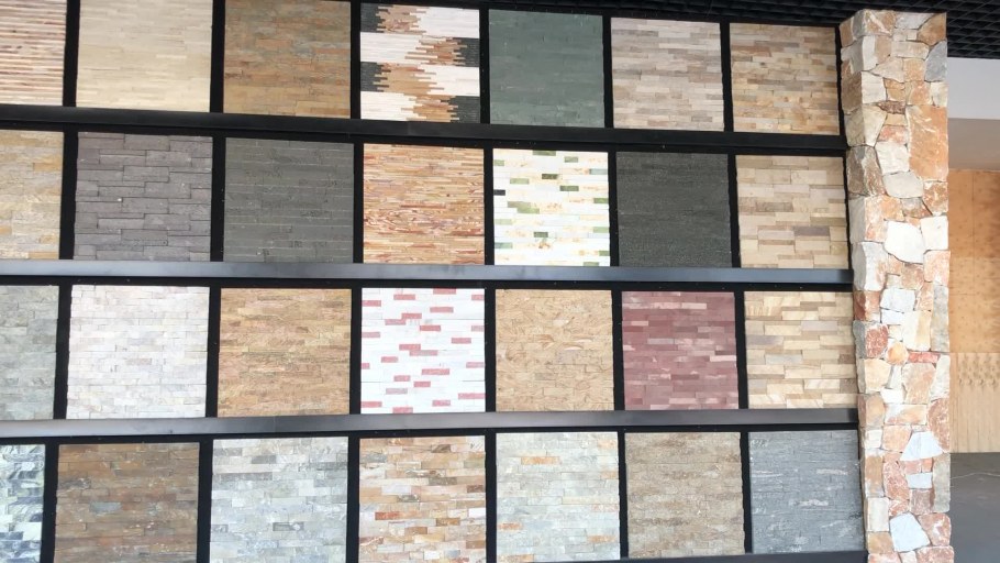 Отделка искусственным камнем в интерьере