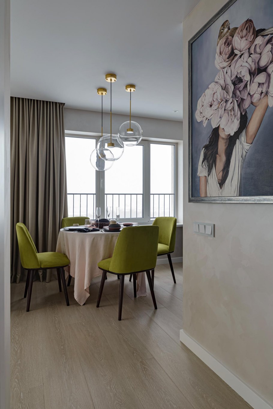 Столовая интерьер маленькие прямые