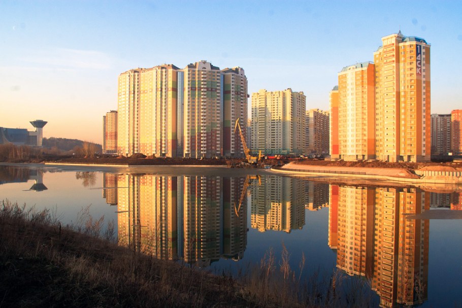 Павшинская Пойма, Красногорский бульвар, 30