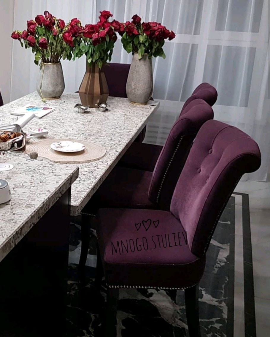 Мягкие стулья в интерьере