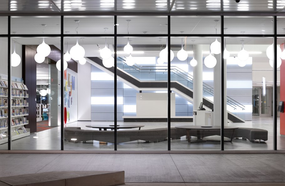 Алвара Аалто библиотека в Выборге интерьер