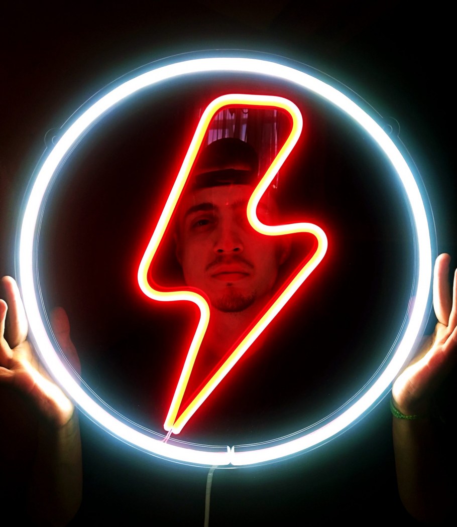 Неоновые вывески