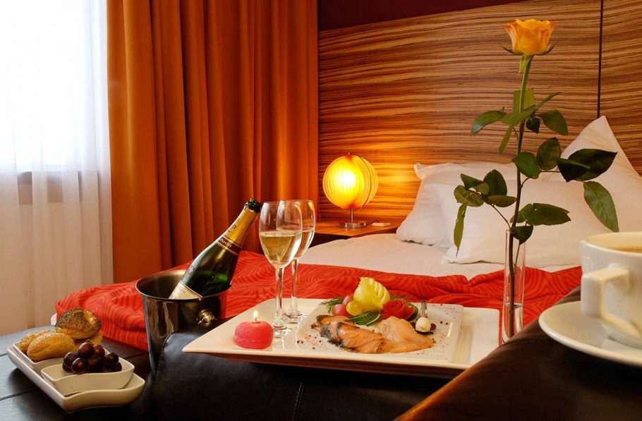 Романтическая обстановка