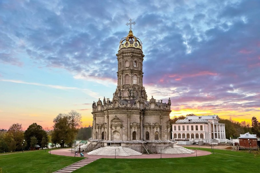 Усадьба Дубровицы Церковь знамения Пресвятой Богородицы