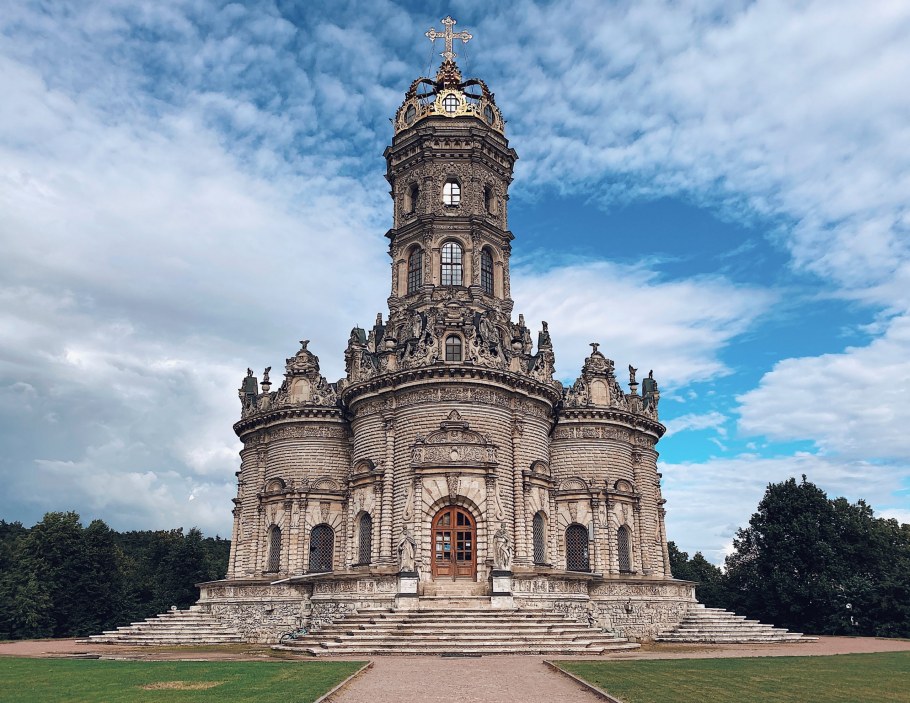 Храм в Дубровицах под Подольском
