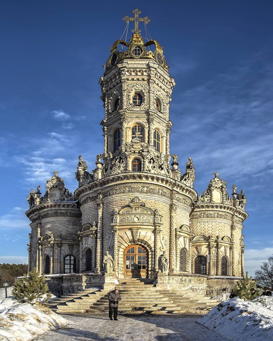 Храм Пресвятой Богородицы в Дубровицах