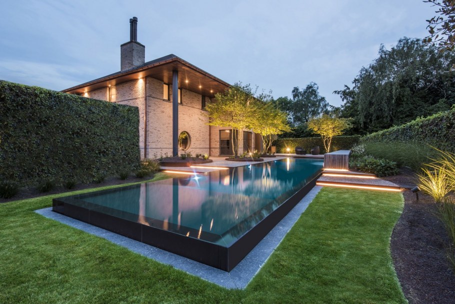 Современная бассейн для во двор