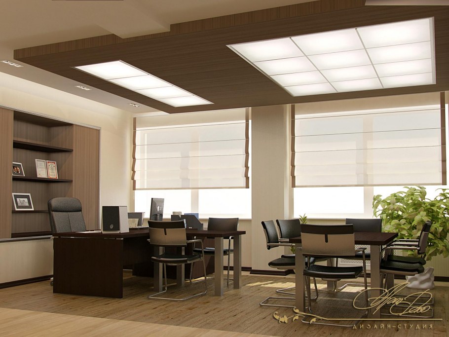 Потолок в кабинете директора