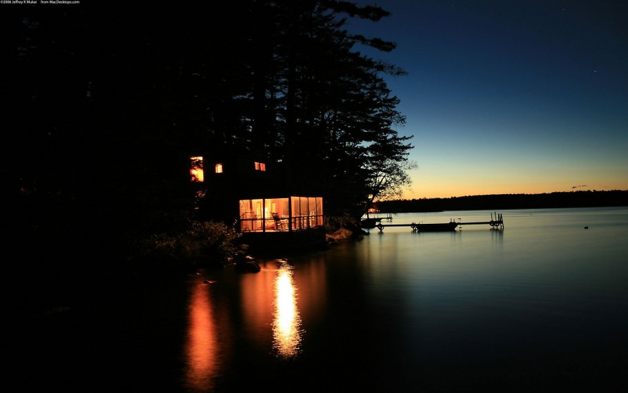 Спокойной ночи домик у озера