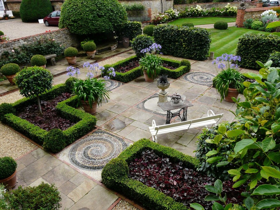 Благоустройство узкого участка