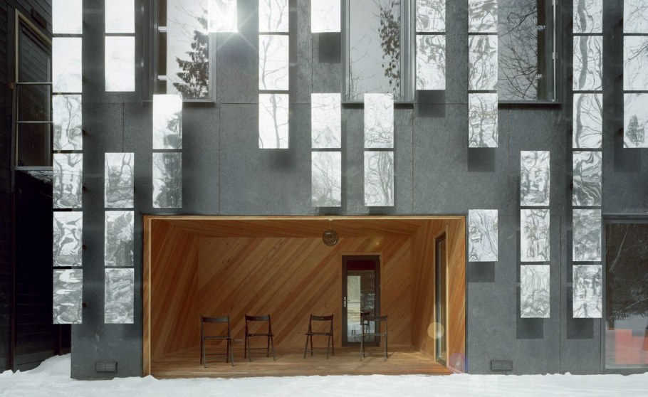 Деревянные ламели на фасаде