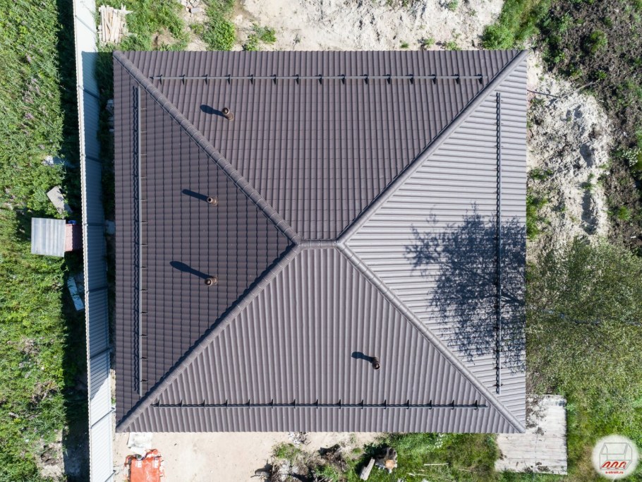 Квадратная крыша