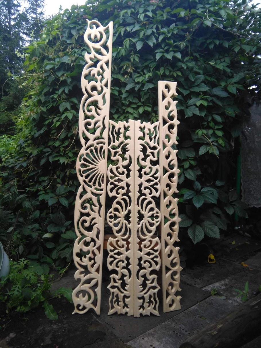 Деревянный резной орнамент