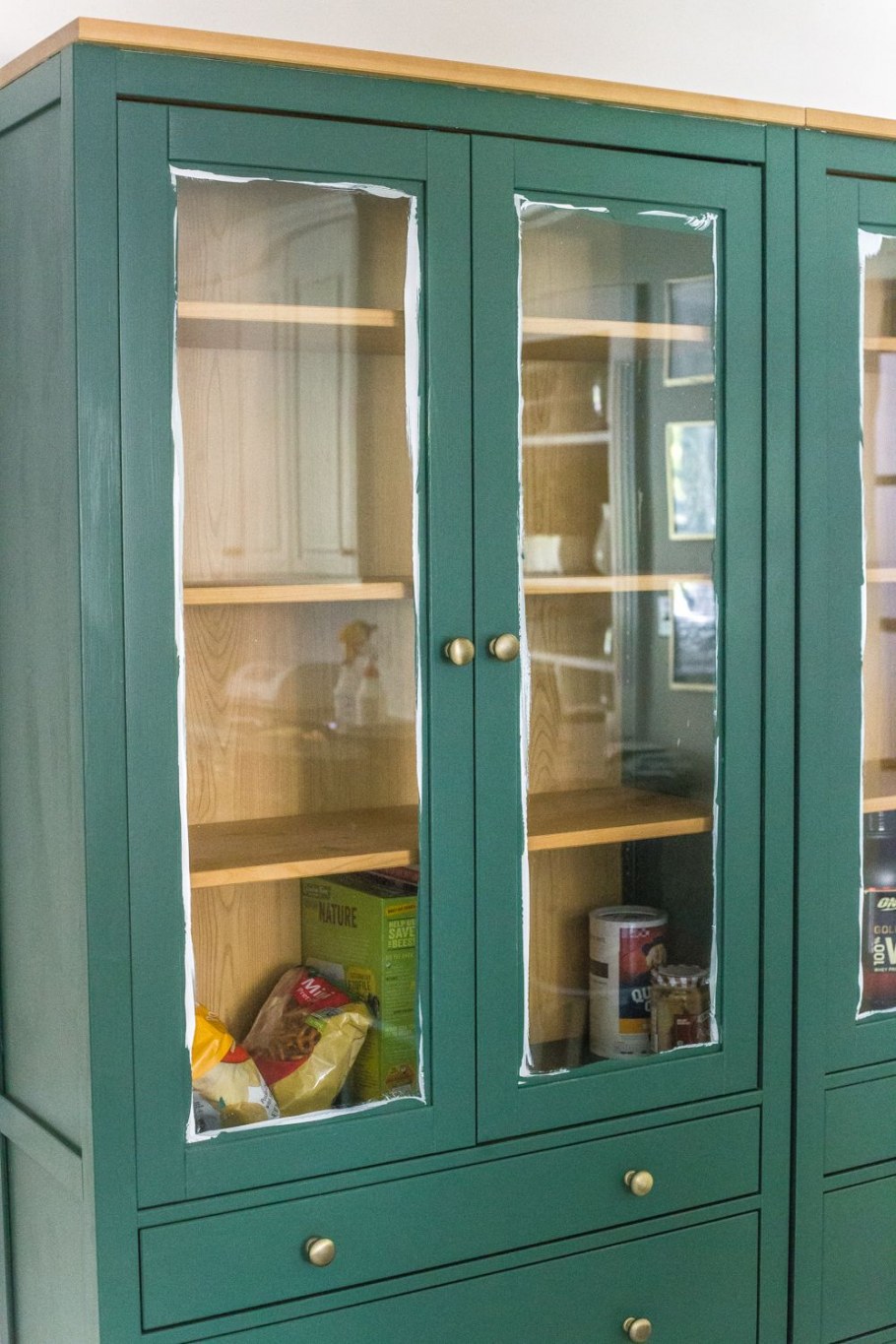 Книжный шкаф дверцы открываются вверх