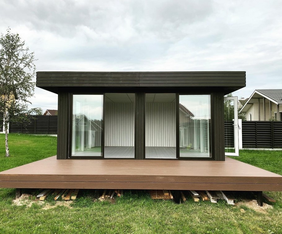 Беседка остекленная