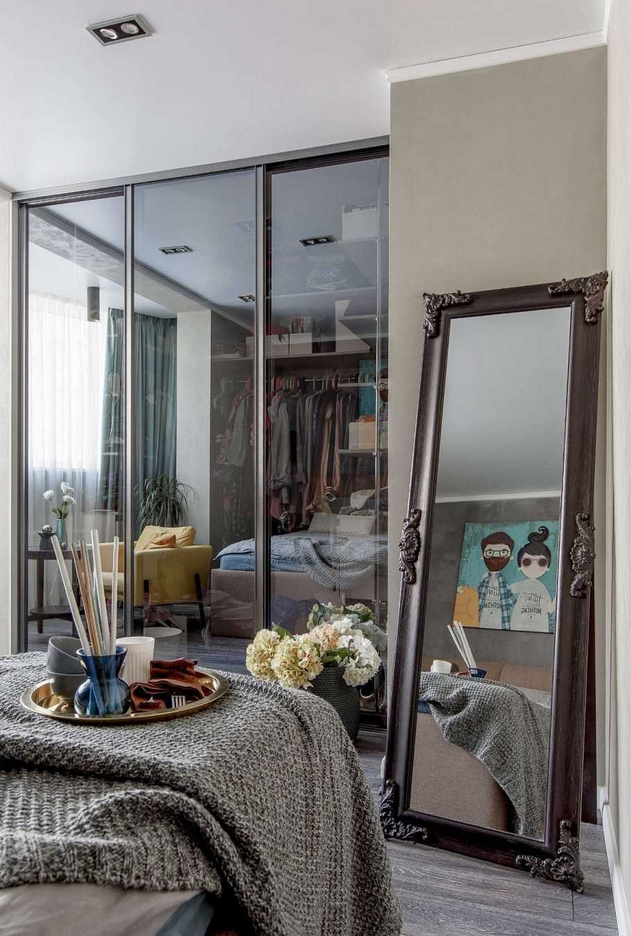 Дверь в гардеробную из спальни