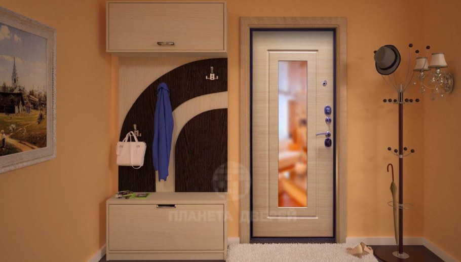 Прихожая дверь