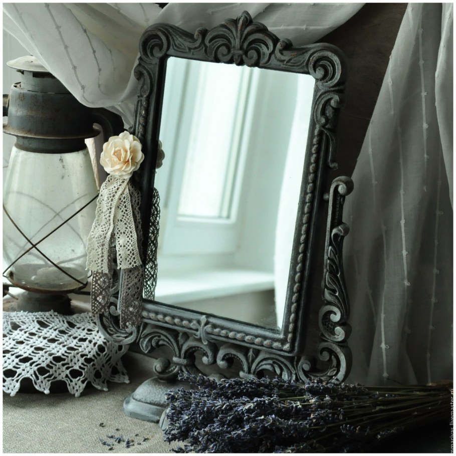 Очень старое зеркало