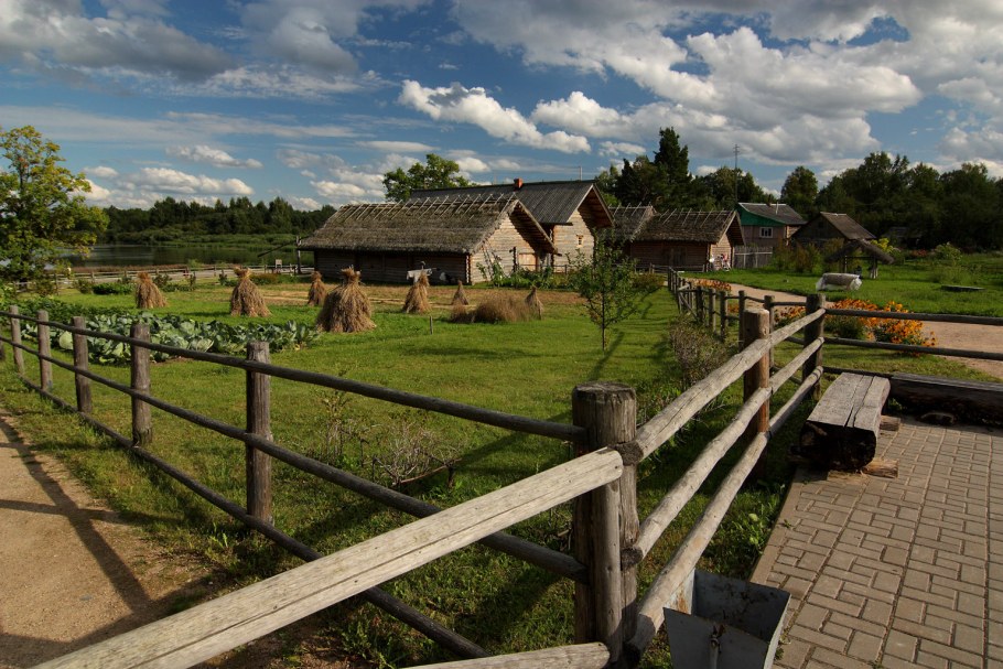 Музей Пушкинская деревня в Бугрово