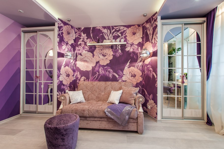 Сиреневые фотообои в интерьере
