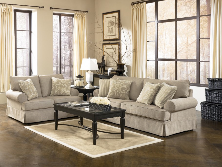 Диван в стиле современная классика