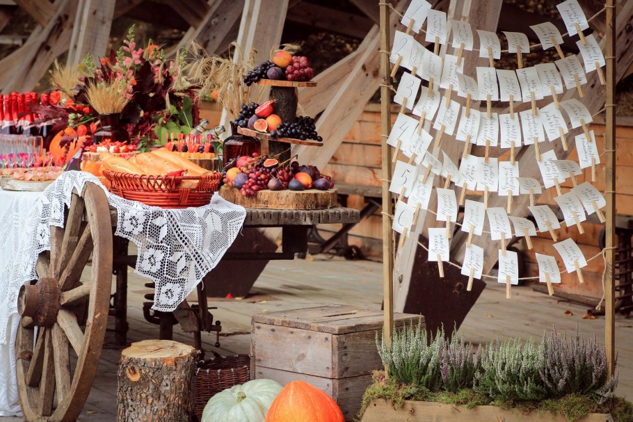 Фотозона в народном стиле