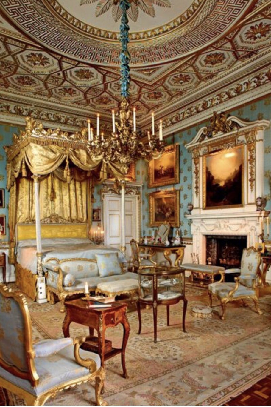 Китайский дворец в Ораниенбауме стеклярусный кабинет