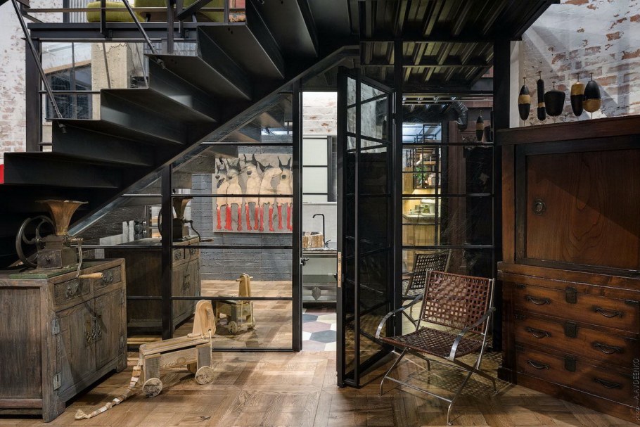 Hayloft Loft Buro план