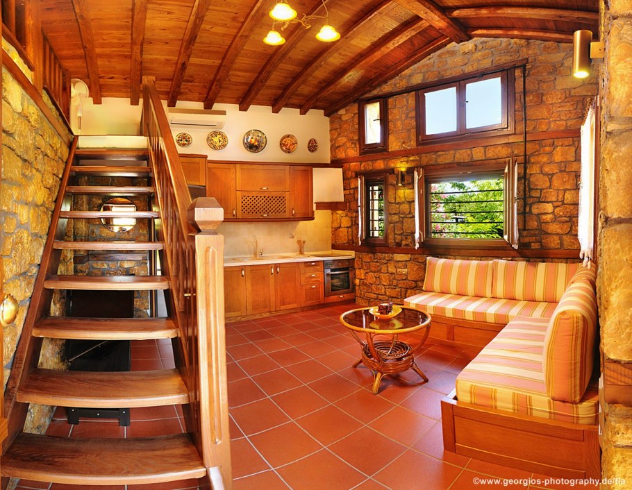 Двухкомнатный дом с верандой узбекский