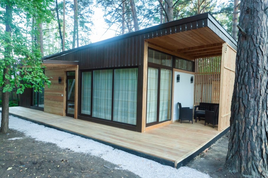 Глэмпинг оранжереи Сочи