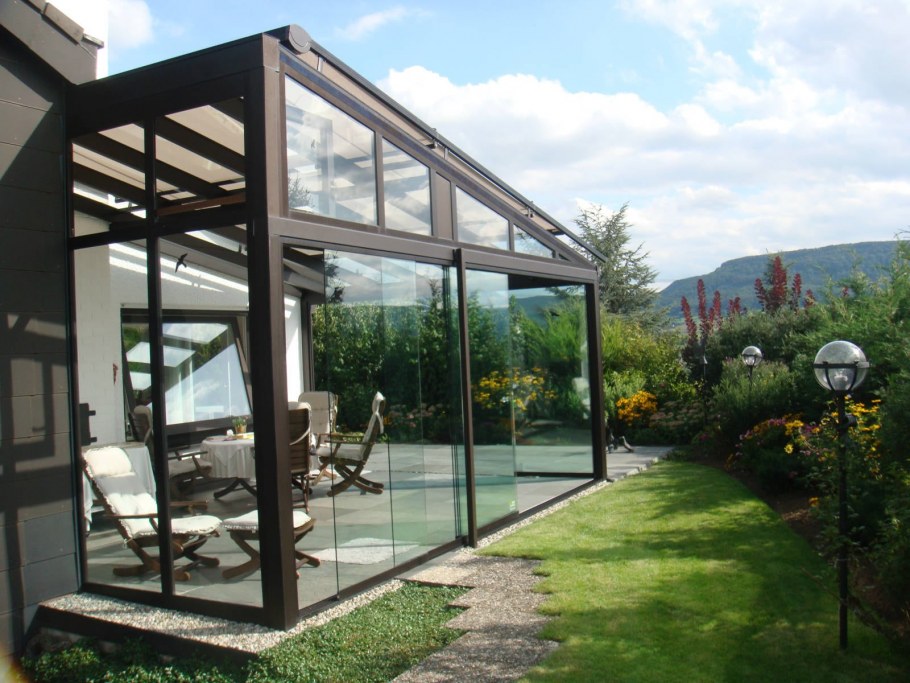 Стеклянная терраса к дому